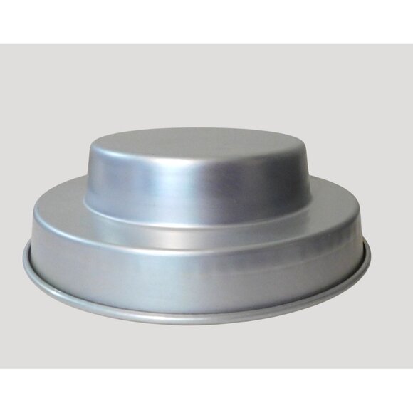 Wilton Round Double Tier Aluminum Cake Pan Set Baking Decorating - Picture 3 of 3